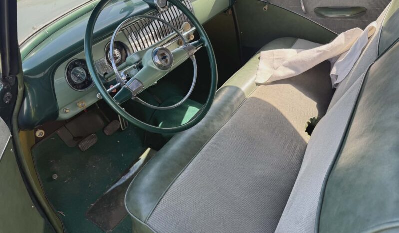 
								1951 Chevrolet Deluxe full									