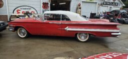 
										1960 Chevrolet Impala Convertible full									