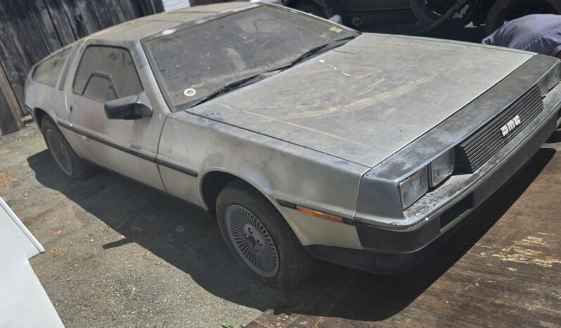 
								1981 DMC  DeLorean full									