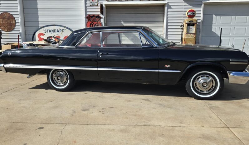 
								1963 Chevrolet Impala SS full									
