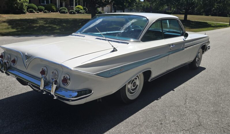 
								1961 Chevrolet Impala full									