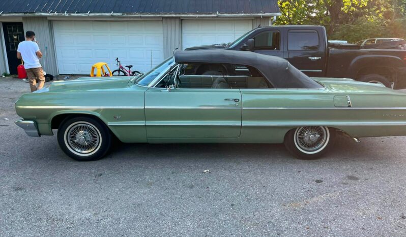 
								1964 Chevrolet Impala full									