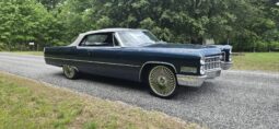 
										1966 Cadillac Convertible full									