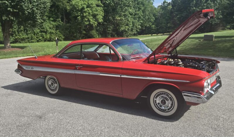 
								1961 Chevrolet Impala full									