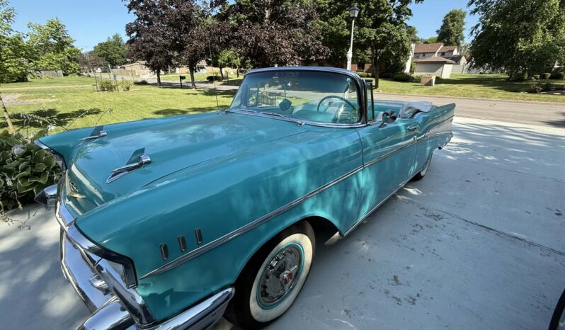 
								1957 Chevrolet Belair full									