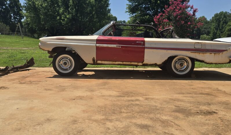 
								1961 Chevrolet Impala full									