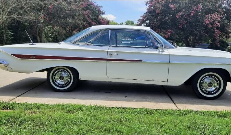 
								1961 Chevrolet Impala full									