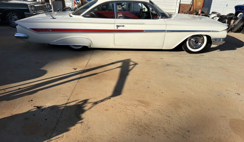 
								1961 Chevrolet Impala full									