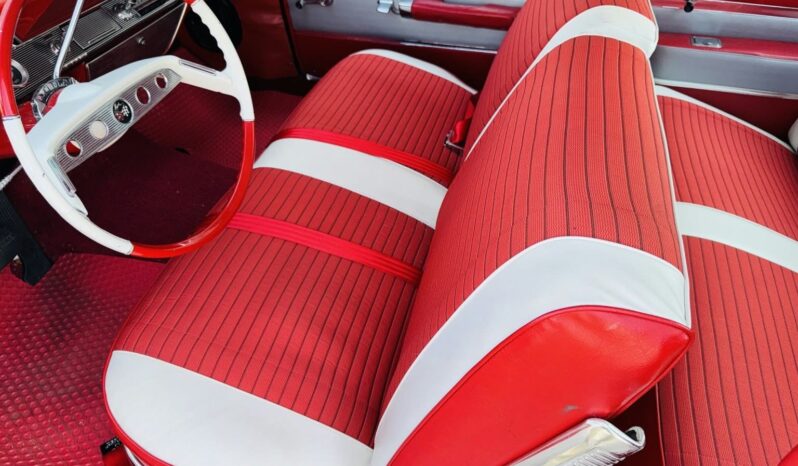
								1961 Chevrolet Impala full									